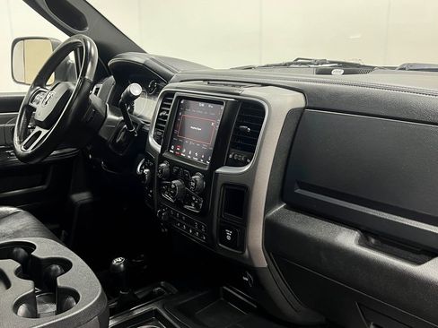 Used 2018 RAM 2500 Power Wagon w/ Leather & Luxury Group AWD/4WD image 23