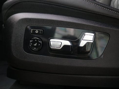 Used 2024 BMW X5 xDrive40i image 9