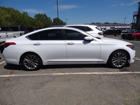 Used 2015 Hyundai Genesis 3.8 w/ Option Group 02 image 6