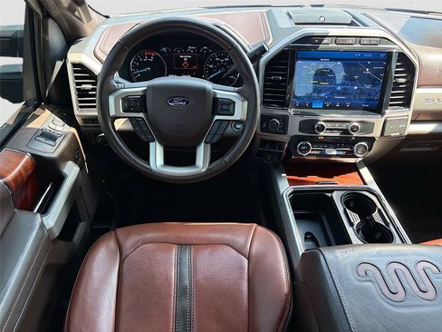 Used 2022 Ford F250 King Ranch w/ King Ranch Ultimate Package AWD/4WD image 28
