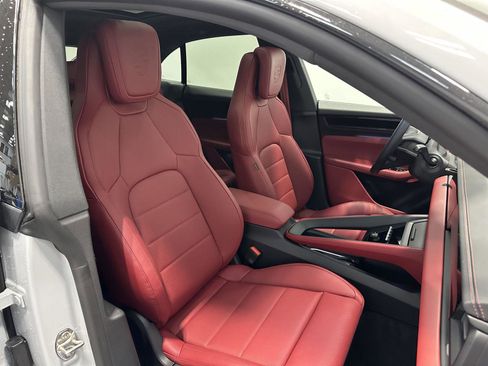 New 2026 Porsche Macan 4S Electric AWD/4WD image 44