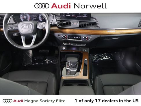 Used 2023 Audi Q5 2.0T Premium Plus w/ Premium Plus Package AWD/4WD image 24