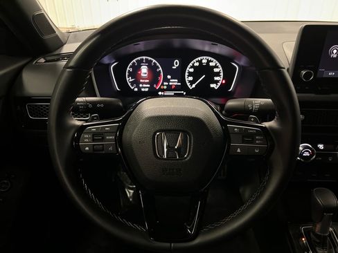 Used 2025 Honda Civic Sport image 14