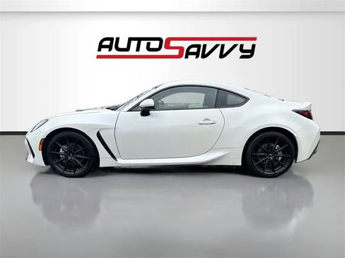 Used 2024 Subaru BRZ Premium image 4
