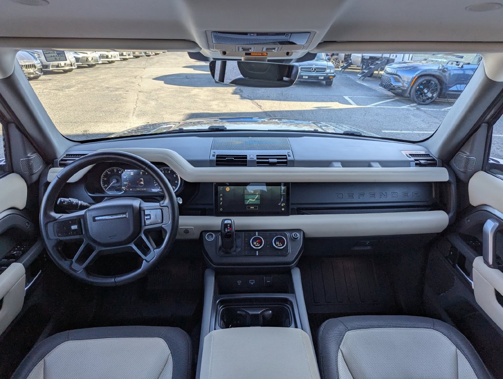 Used 2023 Land Rover Defender 110 X-Dynamic SE AWD/4WD image 43
