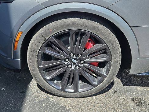 New 2026 Cadillac Lyriq V w/ LPO, Floor Liner Package image 10