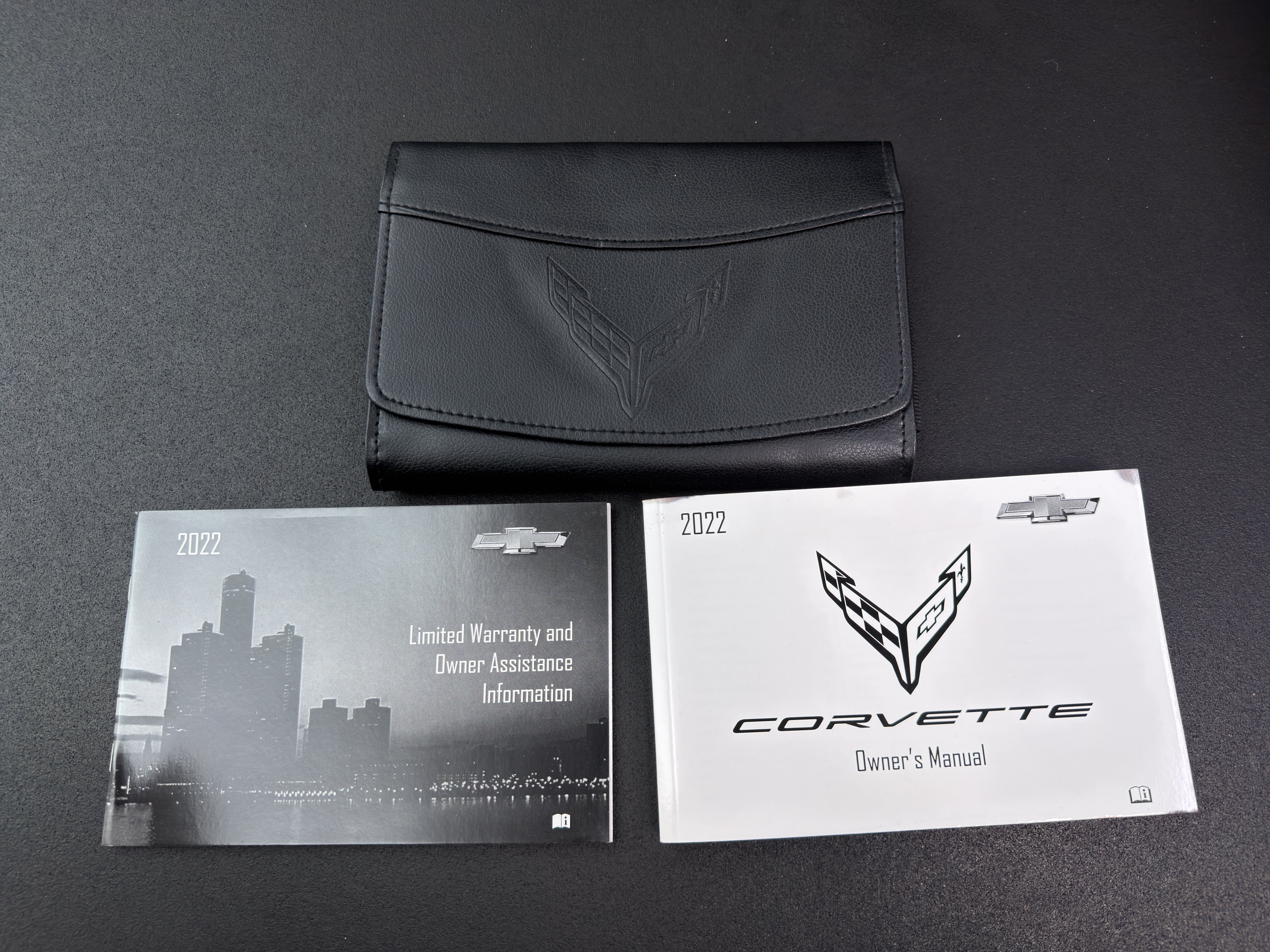 Used 2022 Chevrolet Corvette Stingray Premium Conv w/ Z51 Performance Package RWD image 31