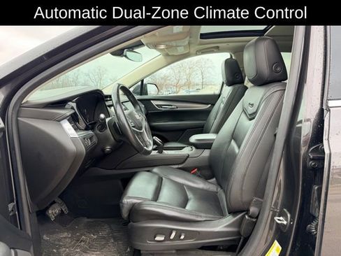 Certified 2017 Cadillac XT5 Luxury w/ Driver Awareness Package image 8