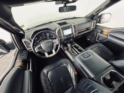 Used 2018 Ford F150 Limited image 12