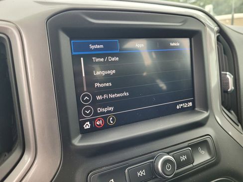 Used 2021 Chevrolet Silverado 2500 W/T image 17