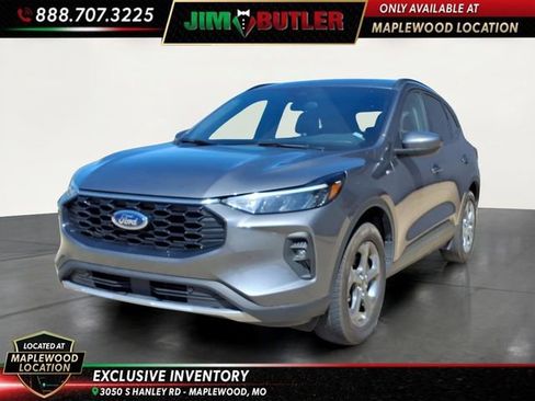 Used 2025 Ford Escape ST-Line Select AWD/4WD image 1