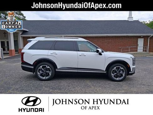 Certified 2026 Hyundai Palisade Limited AWD/4WD image 31