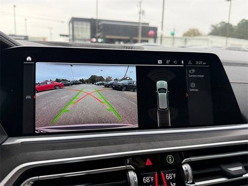 Used 2022 BMW X5 sDrive40i w/ Luxury Seating Package image 13