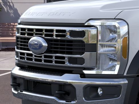 New 2026 Ford F450 XL AWD/4WD image 17