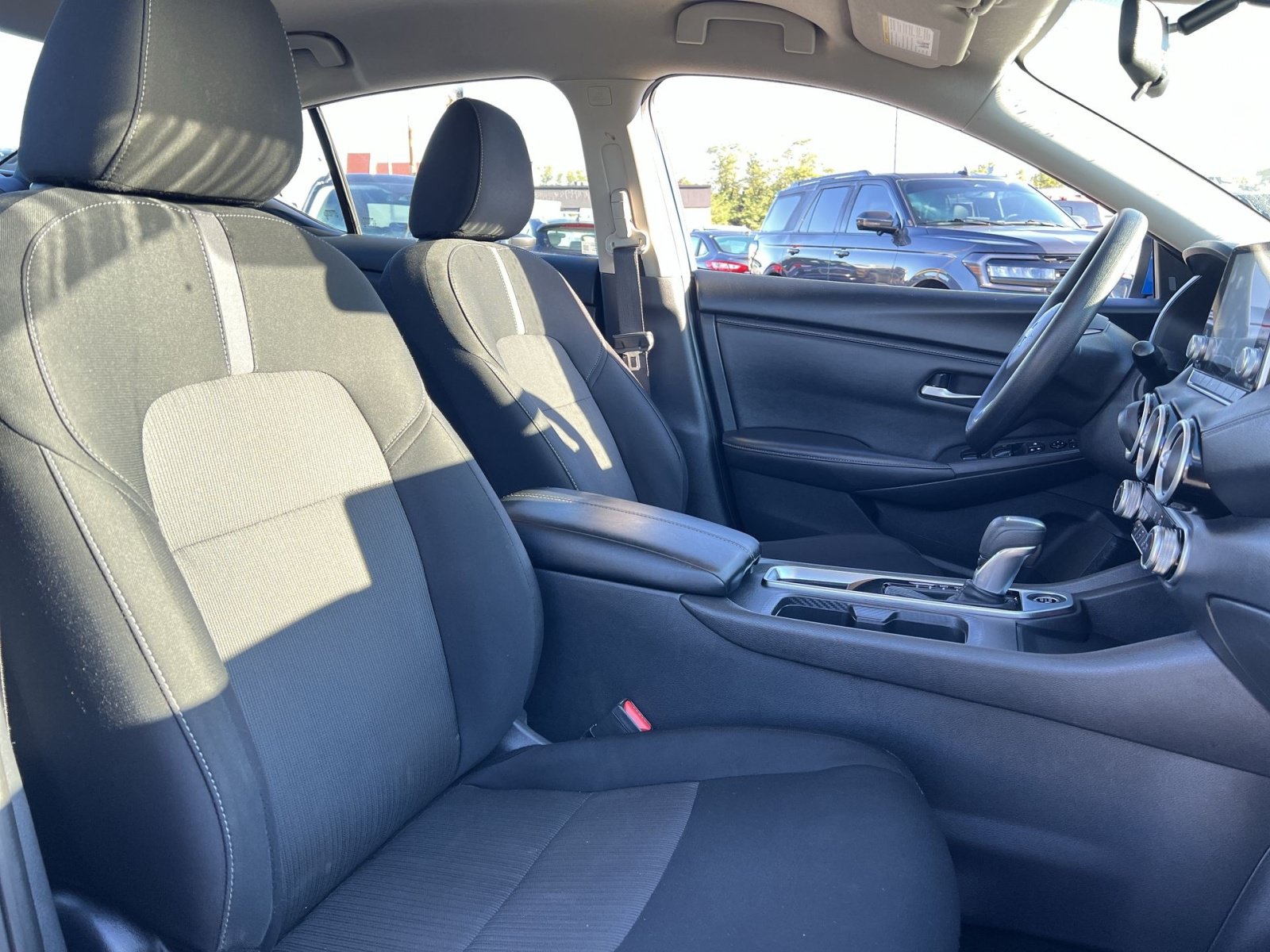 Used 2024 Nissan Sentra SV FWD image 25