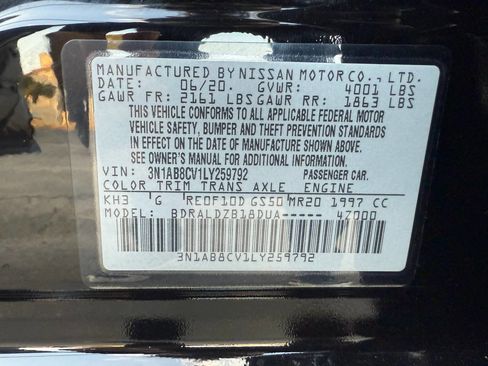 Used 2020 Nissan Sentra SV image 30