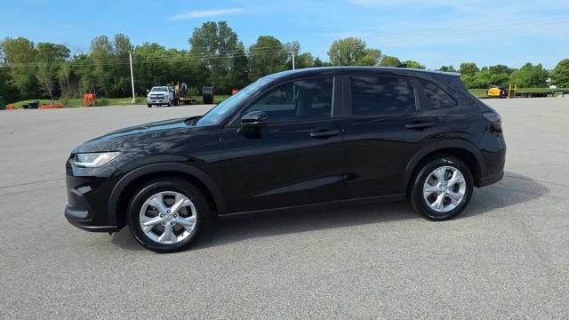 Used 2024 Honda HR-V LX image 4