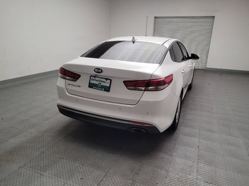 Used 2018 Kia Optima LX FWD image 7