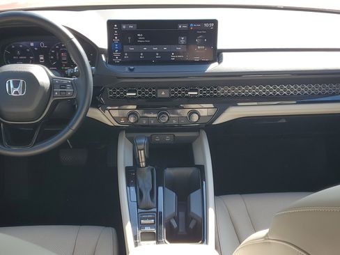 Used 2024 Honda Accord EX-L image 15