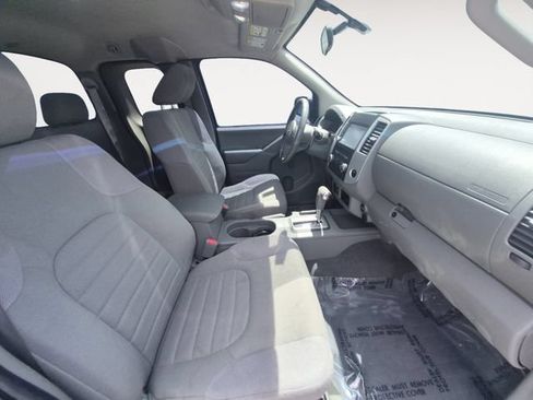 Used 2019 Nissan Frontier S RWD image 14