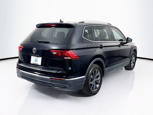 Used 2022 Volkswagen Tiguan SE FWD image 5