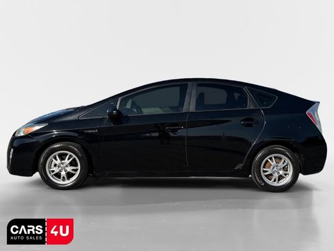 Used 2011 Toyota Prius Three w/ Navigation Pkg FWD image 4