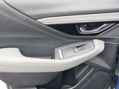 Used 2020 Subaru Outback Limited w/ Popular Package #2 AWD/4WD image 33