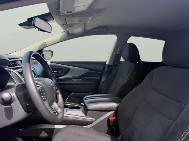 Used 2021 Nissan Murano SV AWD/4WD image 12