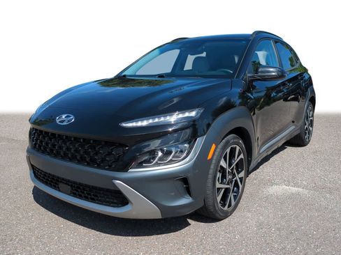 Used 2023 Hyundai Kona Limited AWD/4WD image 1