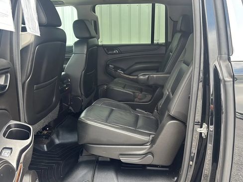 Used 2015 Chevrolet Suburban LT AWD/4WD image 19
