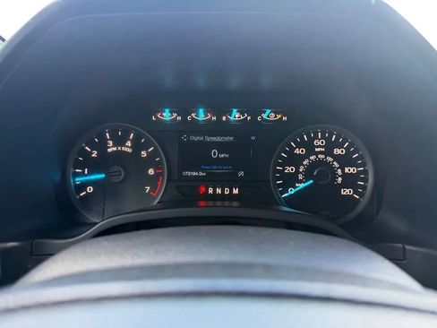 Used 2020 Ford F150 XLT w/ Equipment Group 302A Luxury AWD/4WD image 17