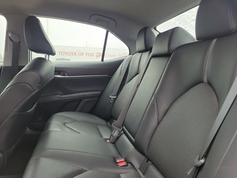 Used 2023 Toyota Camry XLE image 6