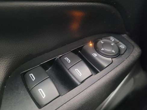 Used 2018 Chevrolet Equinox LT w/ LPO, Protection Package image 27