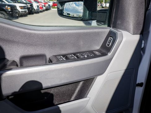 Used 2023 Ford F350 XLT w/ FX4 Off-Road Package AWD/4WD image 16