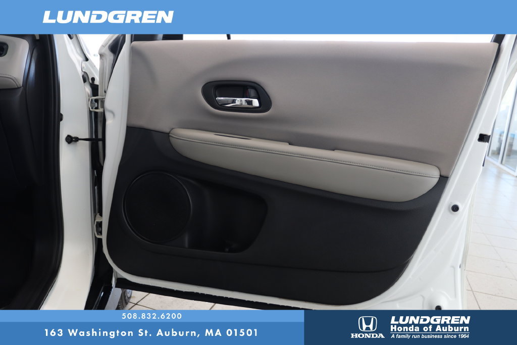 Used 2017 Honda HR-V LX image 15