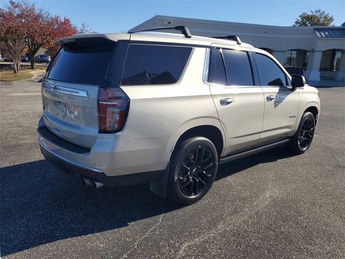 Used 2023 Chevrolet Tahoe High Country w/ LPO, Illumination Package image 4