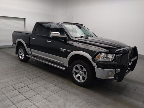 Used 2015 RAM 1500 Laramie w/ Convenience Group AWD/4WD image 11