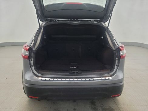 Used 2022 Nissan Rogue Sport SV image 29