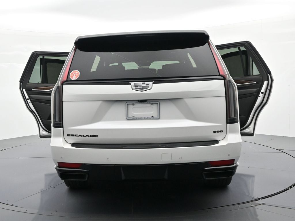 Used 2024 Cadillac Escalade Sport Platinum w/ LPO, ONYX Package AWD/4WD image 25