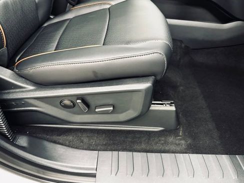 New 2025 Ford F150 Lariat w/ Equipment Group 501A Mid image 17