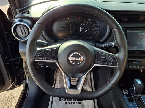 Used 2024 Nissan Kicks SR image 7