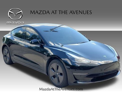Used 2023 Tesla Model 3 Standard Range RWD image 8
