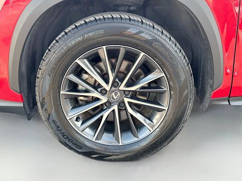 Used 2025 Lexus NX 250 FWD w/ Towing Package (2000 Lbs) image 41