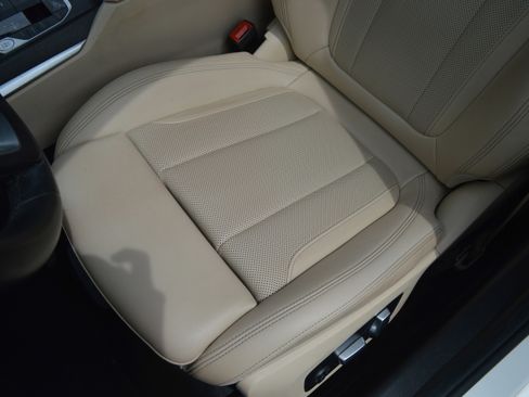 Used 2022 BMW 330i Sedan RWD image 24