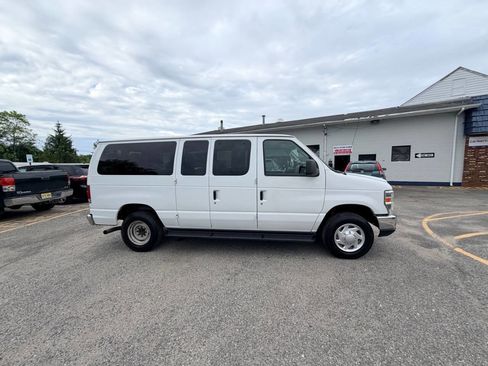 Used 2012 Ford E-350 and Econoline 350 XLT RWD image 7