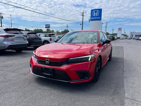 Used 2024 Honda Civic Sport image 1