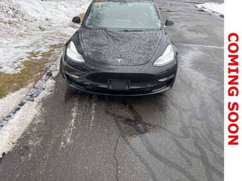 Used 2018 Tesla Model 3 Long Range image 2