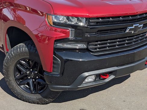 Used 2020 Chevrolet Silverado 1500 LT Trail Boss image 4