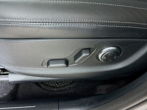 Used 2023 Genesis GV70 2.5T image 24