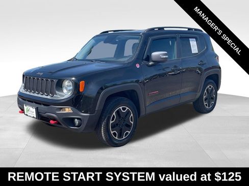 Used 2016 Jeep Renegade Trailhawk AWD/4WD image 3